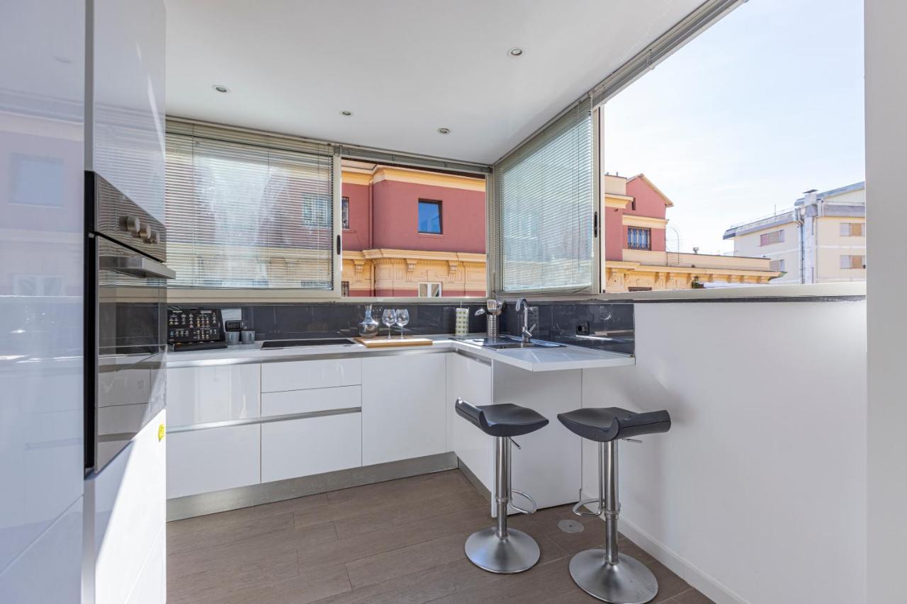La Casa Dei Miei - Apt Con Terrazzo In Centro Napoli Eksteriør billede