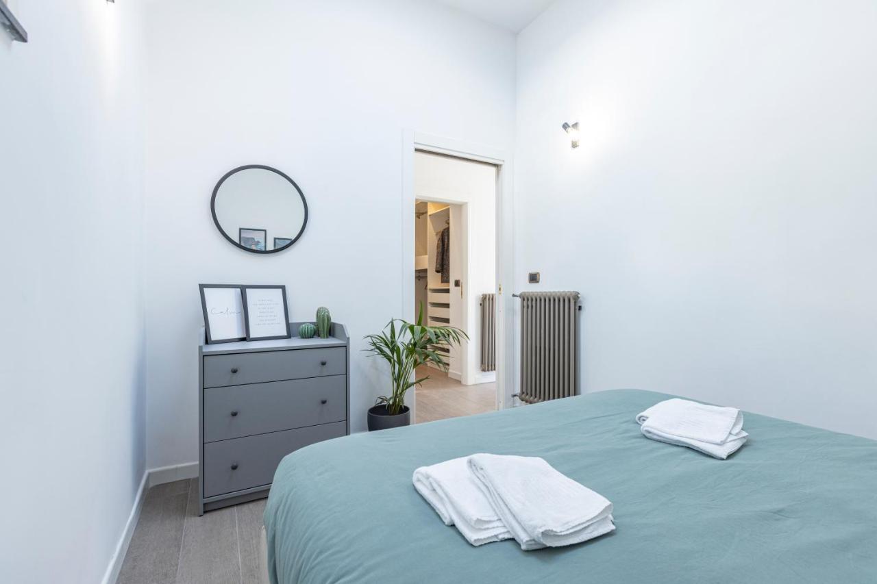 La Casa Dei Miei - Apt Con Terrazzo In Centro Napoli Eksteriør billede